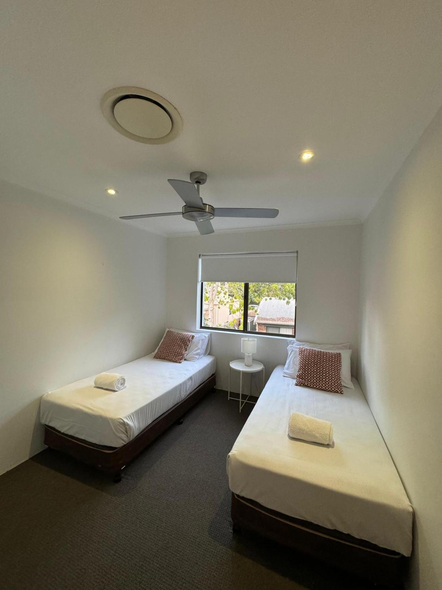 Le Court Villas Noosa Heads Exterior photo